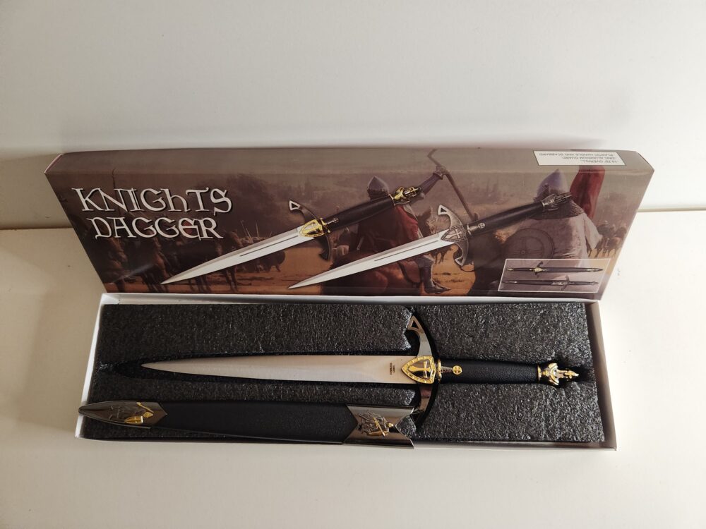 13" GOLD KNIGHT'S DAGGER